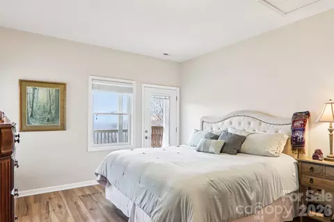 Bedroom - 14 Chandra Ln, Clyde, NC 28721 photo 6 of 6