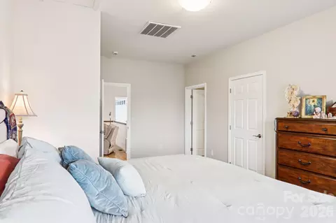 Bedroom - 14 Chandra Ln, Clyde, NC 28721 photo 1 of 6