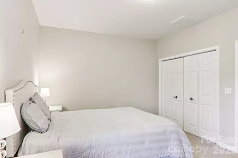 Bedroom - 14 Chandra Ln, Clyde, NC 28721 photo 3 of 6