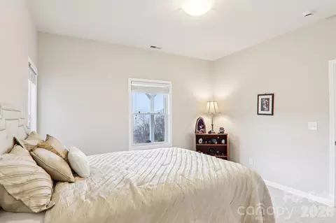 Bedroom - 14 Chandra Ln, Clyde, NC 28721 photo 5 of 6