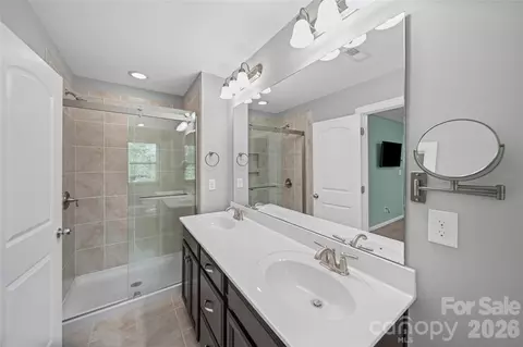 Bath - 1108 Roderick Dr, Fort Mill, SC 29708 photo 2 of 3