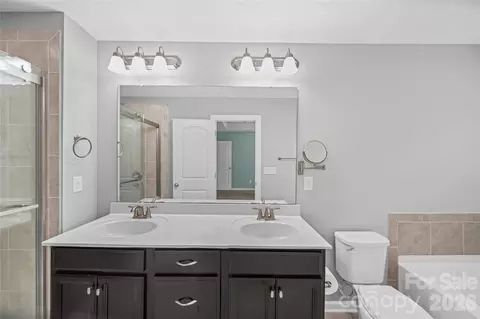 Bath - 1108 Roderick Dr, Fort Mill, SC 29708 photo 1 of 3