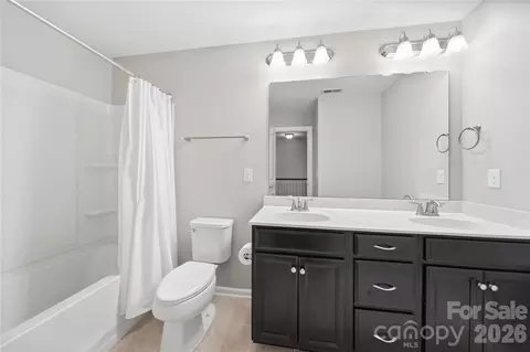 Bath - 1108 Roderick Dr, Fort Mill, SC 29708 photo 3 of 3