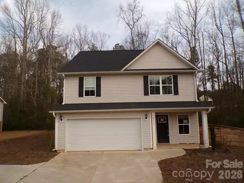 2173 Country Club Dr, Lancaster, SC 29720