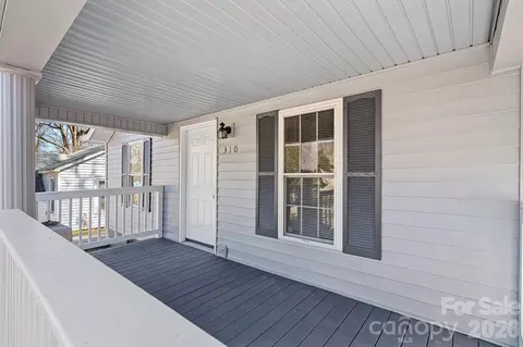 310 Pineview St, Kannapolis, NC 28083 photo 2