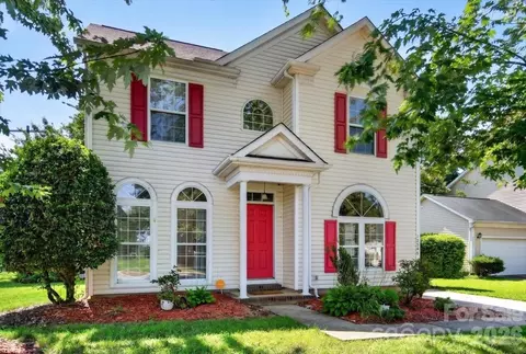 12548 Panthersville Dr, Charlotte, NC 28269