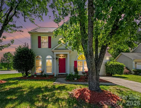 12548 Panthersville Dr, Charlotte, NC 28269