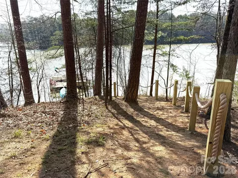 View/Area - 91 Island View Ct, Mill Spring, NC 28756 photo 1 of 3