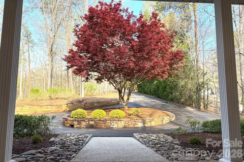Exterior - 91 Island View Ct, Mill Spring, NC 28756 photo 5 of 15