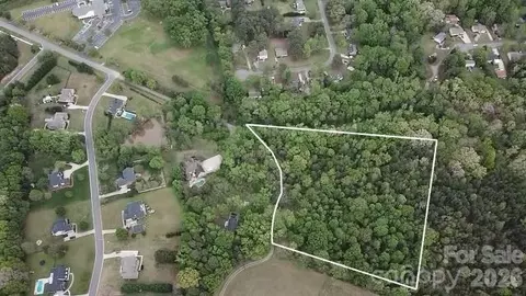 000 Miller Pond Rd, Rock Hill, SC 29732