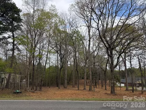 946 Wendover Heights Dr, Shelby, NC 28150