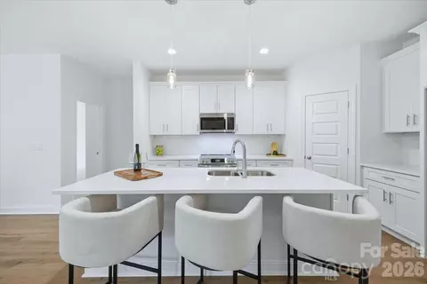 2705 Andrew Point Rd, Denver, NC 28037