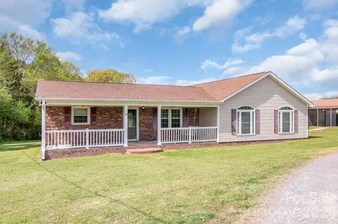 1317 Potter Rd, Lancaster, SC 29720