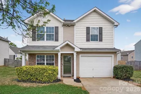5227 Swearngan Rd, Charlotte, NC 28216