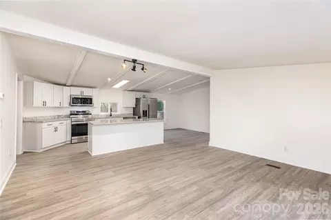 130 Old Lowesville Rd, Stanley, NC 28164