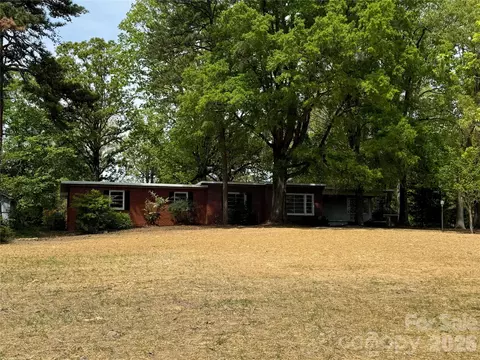 Exterior - 509 E Main E St E, Locust, NC 28097 photo 3 of 6