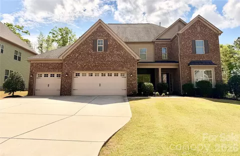 725 Kathy Dianne Dr, Fort Mill, SC 29707