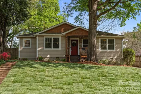 1521 Winston Dr, Charlotte, NC 28205