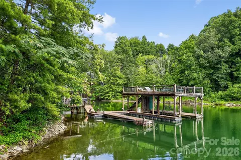 2361 Lake Forest 13 Cv #13, Nebo, NC 28761