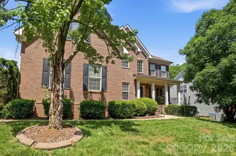 8108 Morehouse Dr, Waxhaw, NC 28173