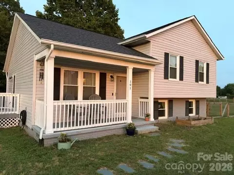 191 Celeste Eufola Rd, Statesville, NC 28677