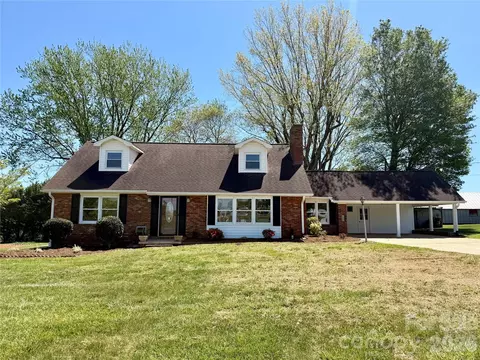 6257 W Nc 10 Hwy, Hickory, NC 28602