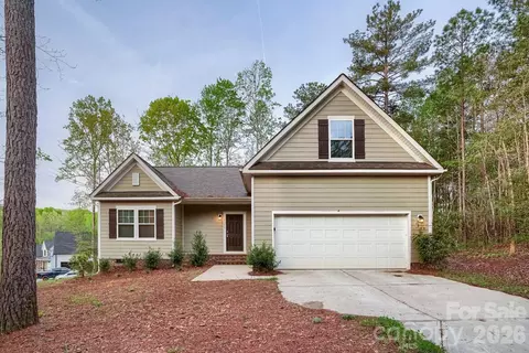 1333 Ron Whicker Dr, Catawba, NC 28609