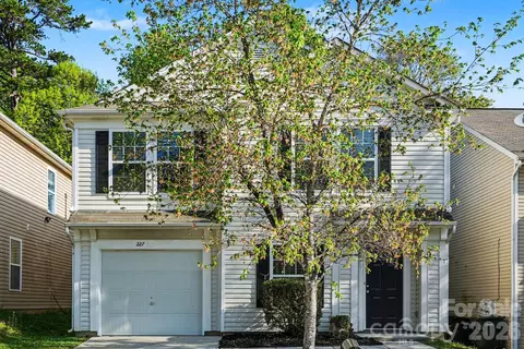 227 Morning Dew Dr, Concord, NC 28025