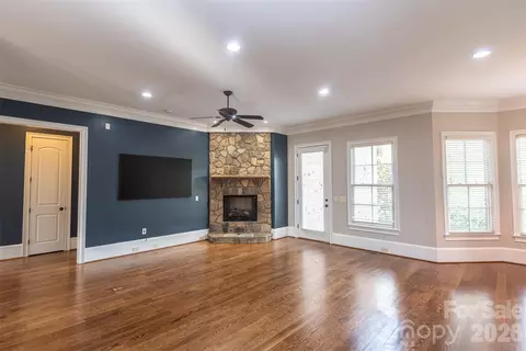 2616 Ladley Ct, Charlotte, NC 28226