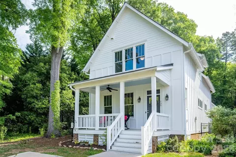 735 Emma Claire Ln, Davidson, NC 28036