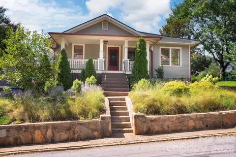30 Monroe Pl, Asheville, NC 28801