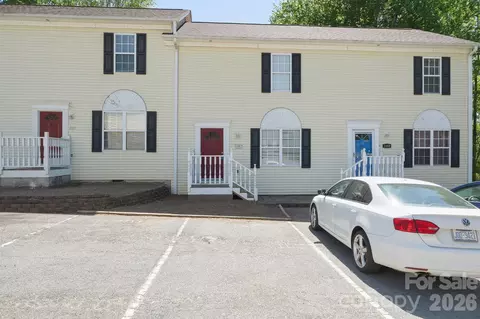 1057 19th Ne St NE, Hickory, NC 28601