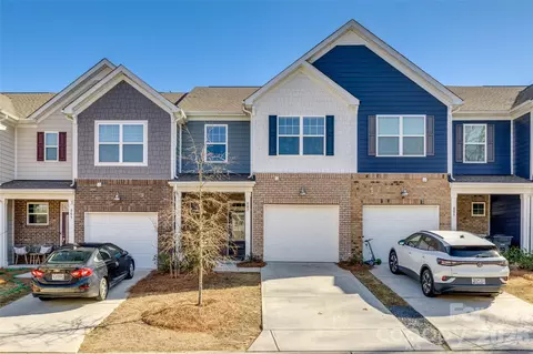 807 Gable Oak Ln, Fort Mill, SC 29708