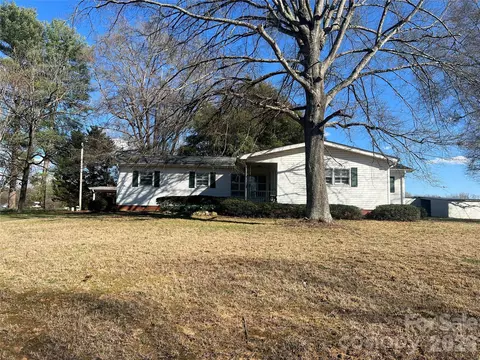 32646 Bridge Rd, Mount Pleasant, NC 28124