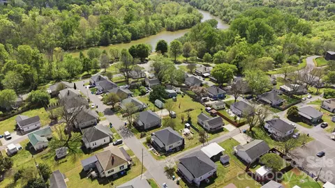 View/Area - 67 4th St, Cramerton, NC 28032 photo 3 of 7