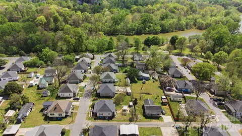 View/Area - 67 4th St, Cramerton, NC 28032 photo 2 of 7
