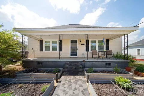Exterior - 67 4th St, Cramerton, NC 28032 photo 3 of 12