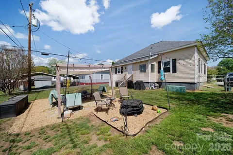 Exterior - 67 4th St, Cramerton, NC 28032 photo 8 of 12