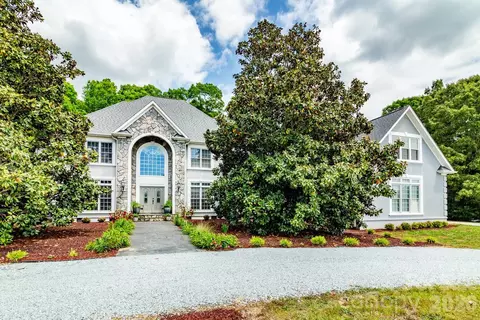 1720 Mills Harris Rd, Wingate, NC 28174