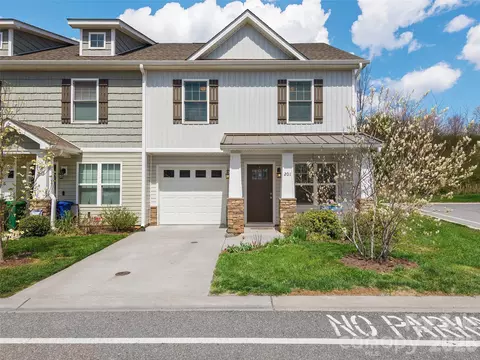 201 Stoney Point Way, Candler, NC 28715