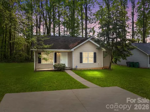 2246 Sunset Blvd, Charlotte, NC 28269