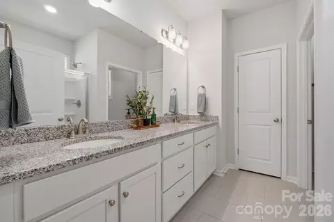 Entry Way - 8220 Mccormick St, Terrell, NC 28682 photo 5 of 6