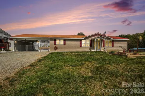 4474 Old Randleman Rd, Greensboro, NC 27406