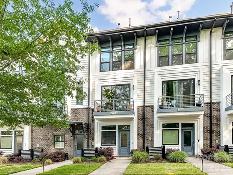 2915 Simpson Dr, Charlotte, NC 28205