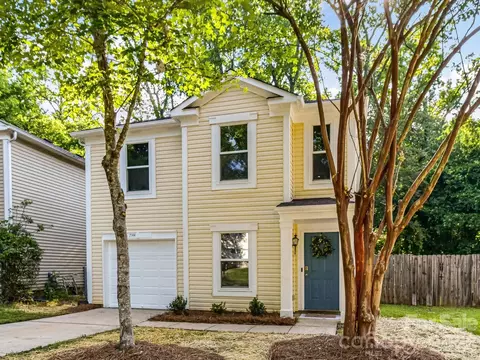7144 Sycamore Grove Ct, Charlotte, NC 28227