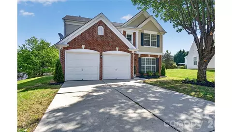 6526 Jupiter Ln, Charlotte, NC 28213