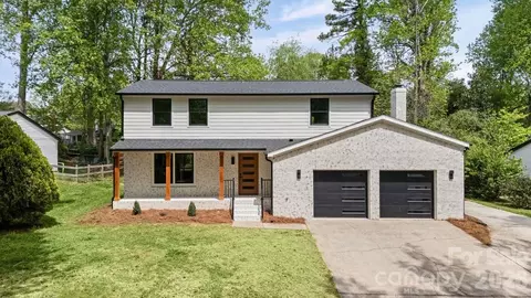 7234 Rollingridge Dr, Charlotte, NC 28211