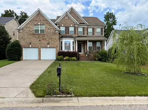 1619 Ballwood Ct, Charlotte, NC 28227