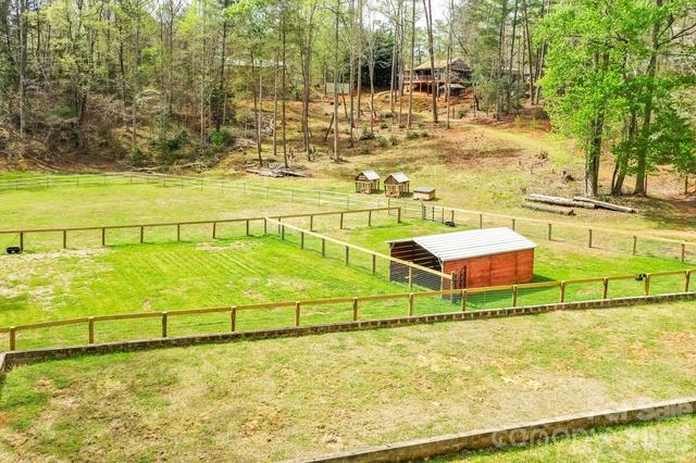 282 N Chase Ln, Rutherfordton, NC 28139