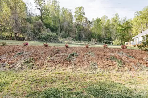 Exterior - 62 E Glenview St, Marion, NC 28752 photo 3 of 5